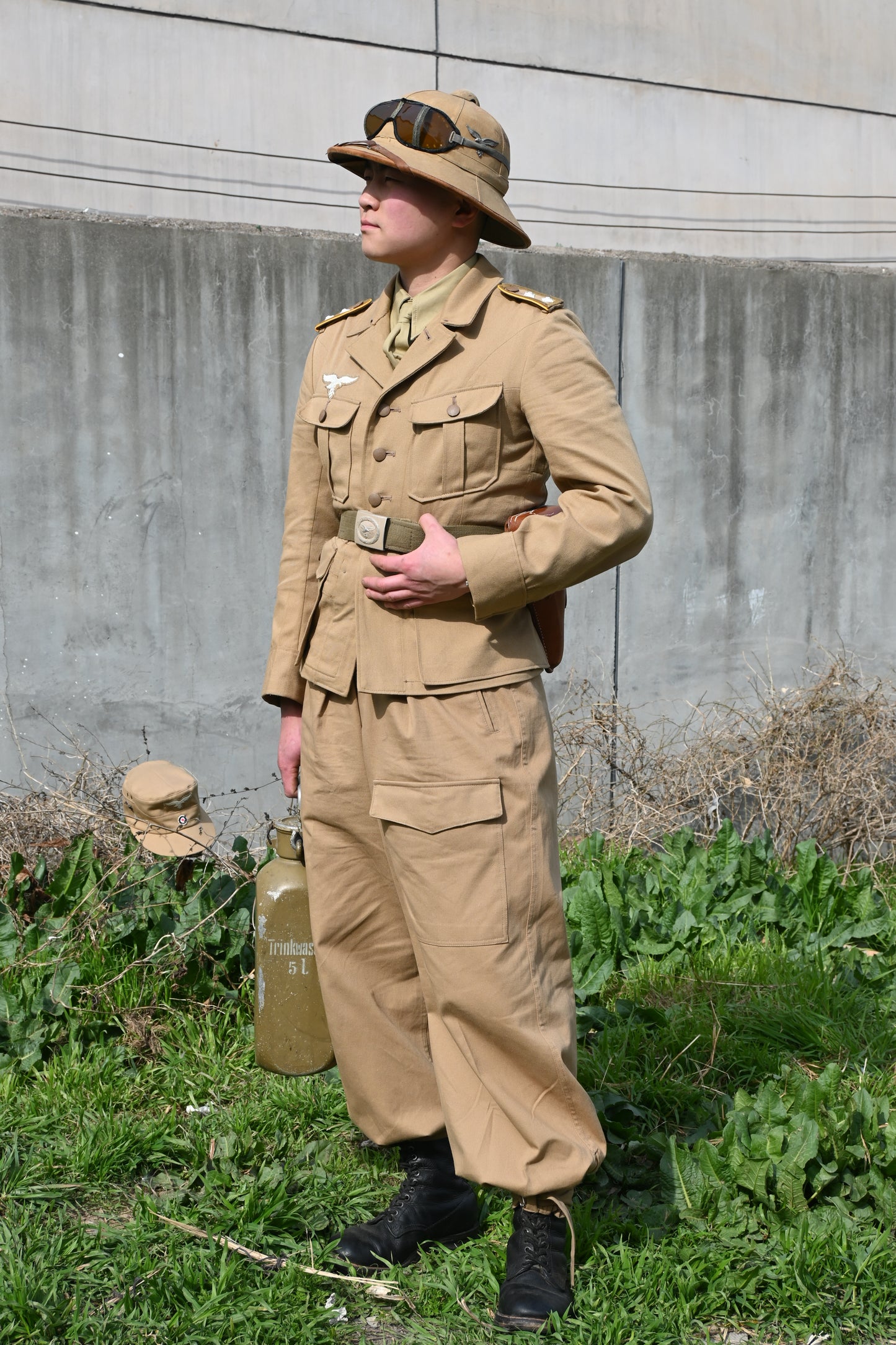 TLW   UNIFORM